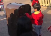 上海垃圾桶開口說話談環(huán)保，科技推動社會進步